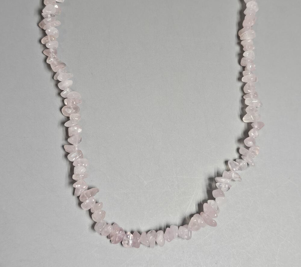 Rose Quartz Tumbled Pink Crystal Chips Beaded Necklace 34" Vintage
